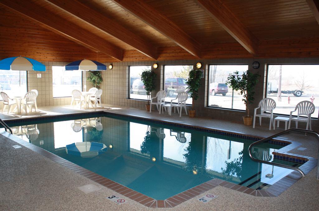 Americinn By Wyndham Rogers Eksteriør bilde