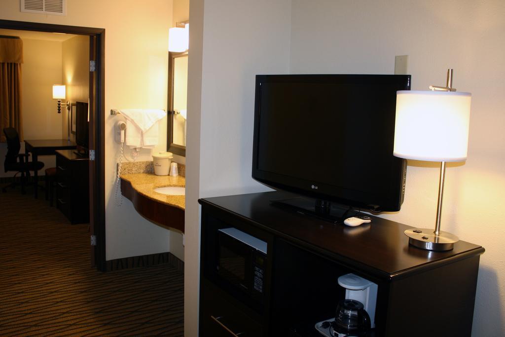 Americinn By Wyndham Rogers Rom bilde