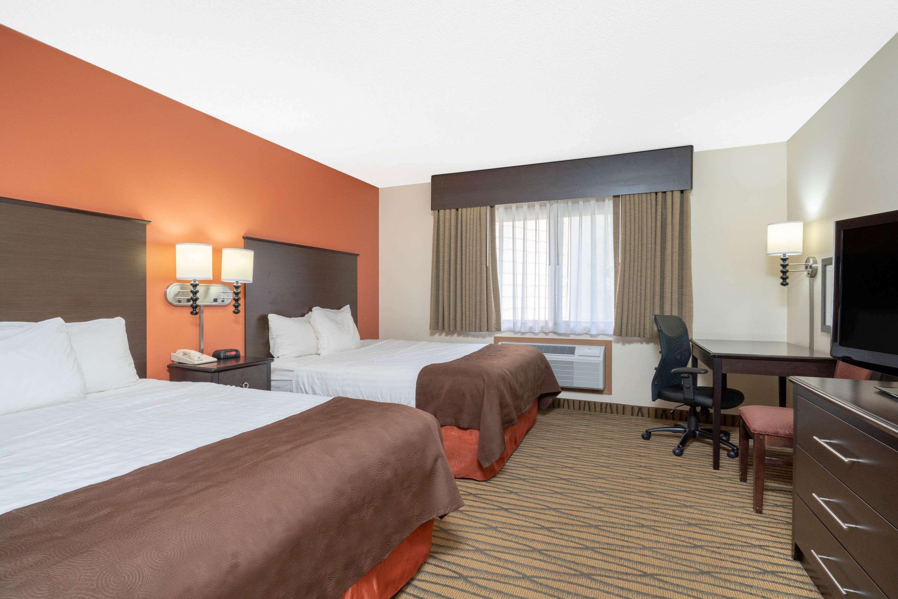 Americinn By Wyndham Rogers Eksteriør bilde